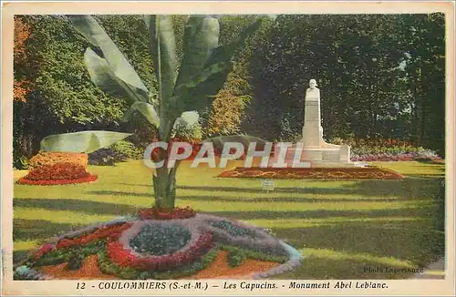 Ansichtskarte AK Coulommiers (S et M) Les Capucins Monument Abel Leblanc