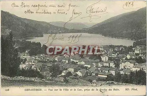 Cartes postales Gerardmer Vue sur la Ville et le Lac prise de la Roche du Rain