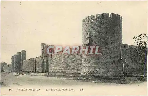 Ansichtskarte AK Aigues Mortes  Les Remparts (Cote Est)