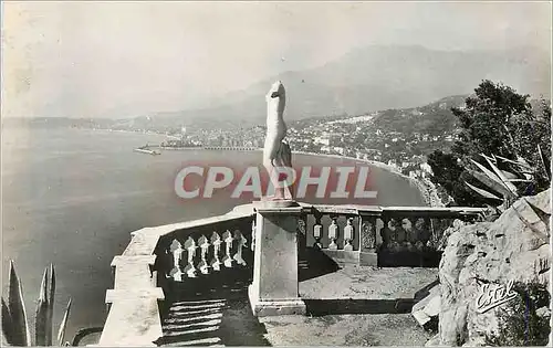Cartes postales moderne Menton Grimaldi Frontiere Franco Italienne Menton et la Baie de Garavan