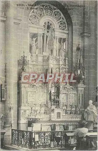 Cartes postales Ste Anne d'Auray La Basilique L'Autel