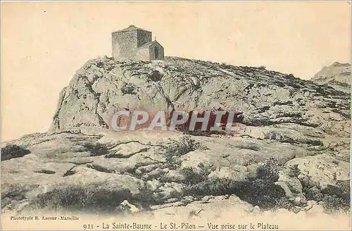 Cartes postales La Sainte Baume Le St Pilon Vue prise sur le Plateau