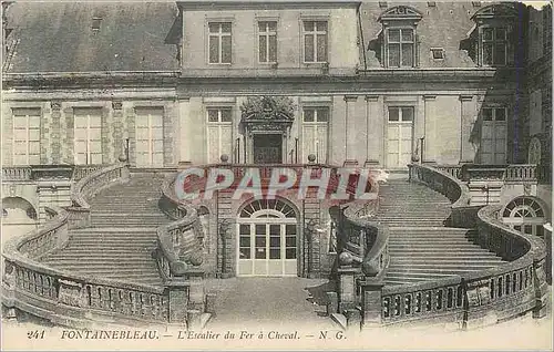 Ansichtskarte AK Fontainebleau L'Escalier du Fer a Cheval