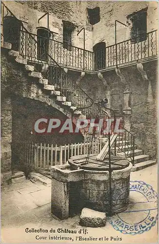 Cartes postales Collection du Chateau d'If Cour Interieure L'Escalier et le Puits