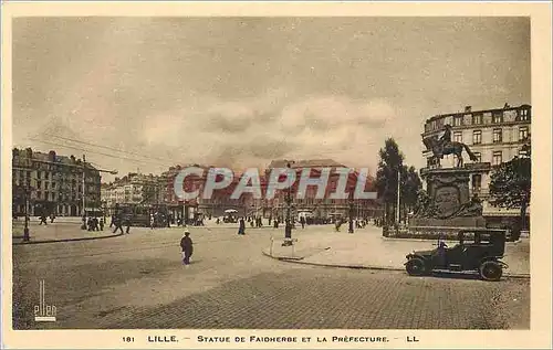 Cartes postales Lille Statue de Faidherbe et la Prefecture Automobile