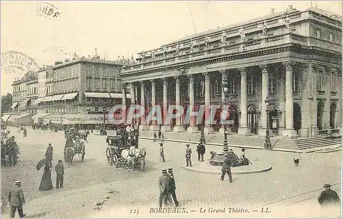 Cartes postales Bordeaux le Grand Theatre Caleche