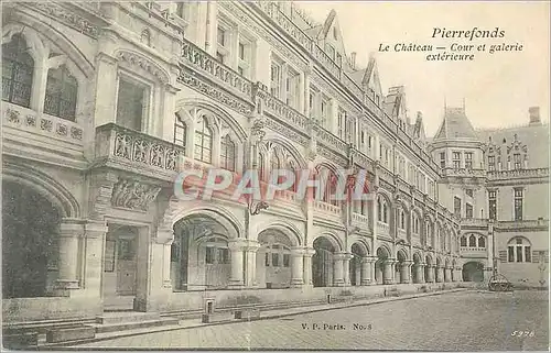 Cartes postales Pierrefonds le Chateau Cour et Galerie Exterieure