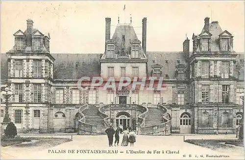 Ansichtskarte AK Palais de Fontainebleau L'Escalier du Fer a Cheval