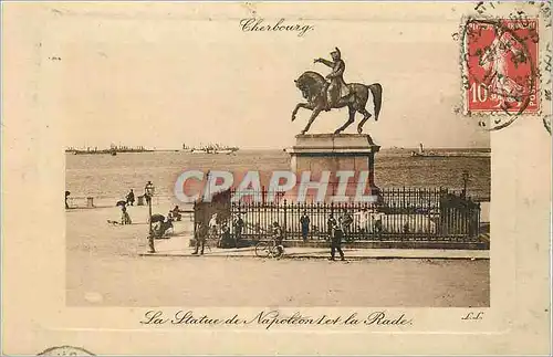 Ansichtskarte AK Cherbourg La Statue de Napoleon 1er et La Rade
