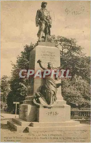 Cartes postales Metz Le Poilu a l'Esplanade Militaria