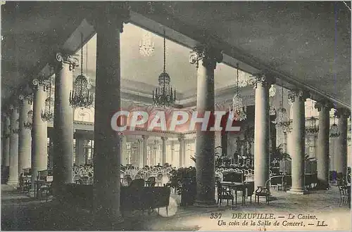 Cartes postales Deauville Le Casino Un Coin de la Salle de Concert