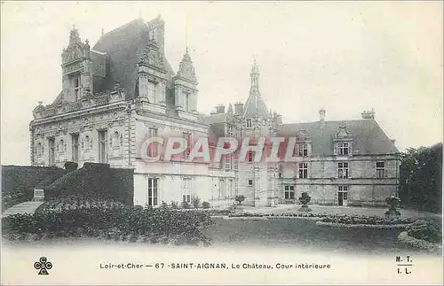 Cartes postales Saint Aignan Loir et Cher Le Chateau Cour Interieure