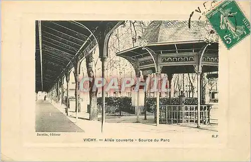 Cartes postales Vichy Allee Couverte Source du Parc