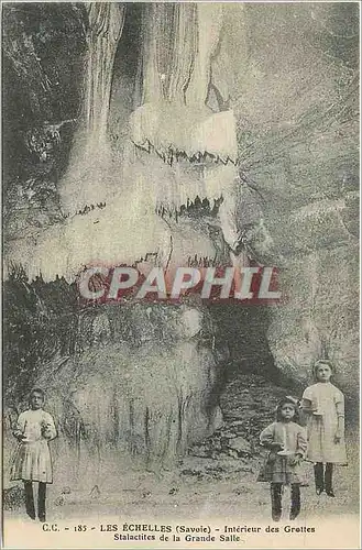 Ansichtskarte AK Les Echelles (Savoie) Interieur des Grottes Stalactites de la Grande Salle Enfants