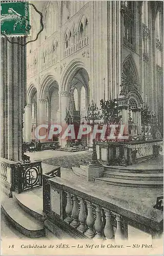 Cartes postales Cathedrale de Sees la Nef et le Choeur
