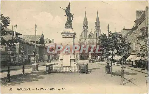 Cartes postales Moulins la Place d'Allier