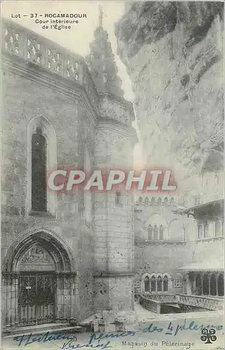 Cartes postales Rocamadour Cour Interieure de l'Eglise Magasin du pelerinage