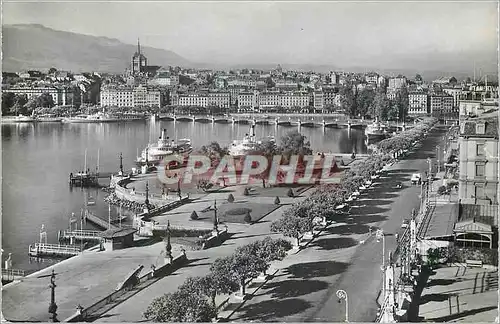 Cartes postales moderne Geneve Quai du Mont Blanc et vue sur la Ville Bateaux