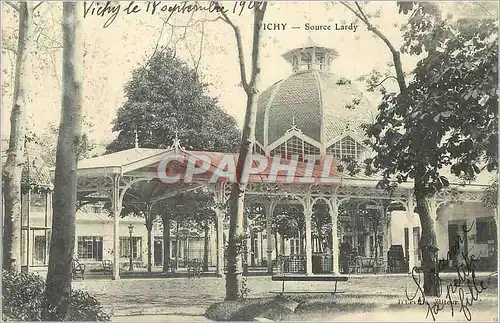 Cartes postales Vichy Source Lardy