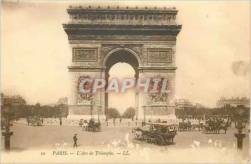 Cartes postales Paris L'Arc de Triomphe Caleche