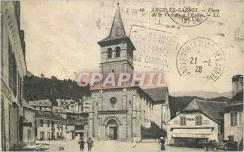 Cartes postales Argeles Gazost Place de la Victoire et l'Eglise
