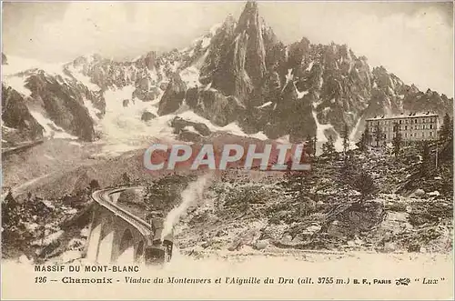 Ansichtskarte AK Chamonix Massif du Mont Blanc Viaduc du Montenvers et l'Aiguille du Dru (alt 3755 m)