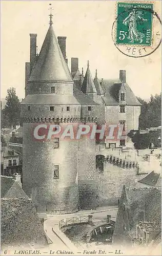 Ansichtskarte AK Langeais Le Chateau Facade Est