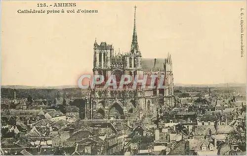 Cartes postales Amiens Cathedrale prise a Vol d'Oiseau