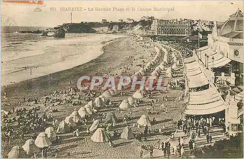 Cartes postales Biarritz La Grande Plage et le Casino Municipal