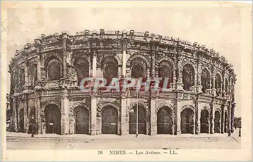 Cartes postales Nimes les Arenes