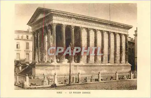 Cartes postales Nimes la Maison Carree