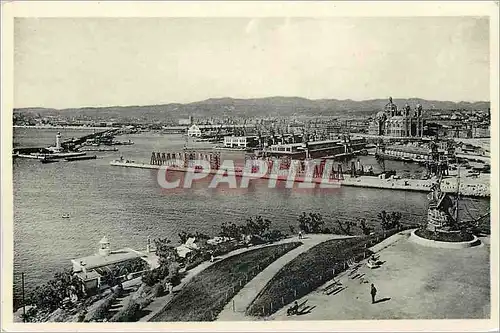 Ansichtskarte AK Marseille (B du Rh) la Bassin de la Joliette et la Cathedrale