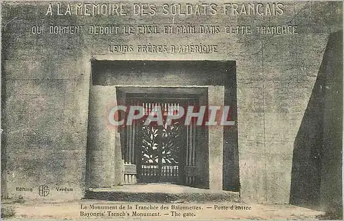 Cartes postales Le Monument de la Tranchee des Baionnettes Porte d'Entree Militaria