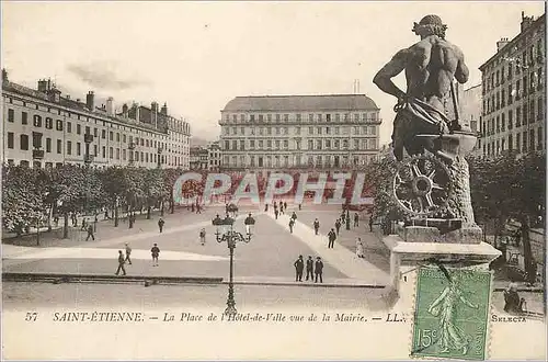 Cartes postales Saint Etienne La Place de l'Hotel de Ville vue de la Mairie