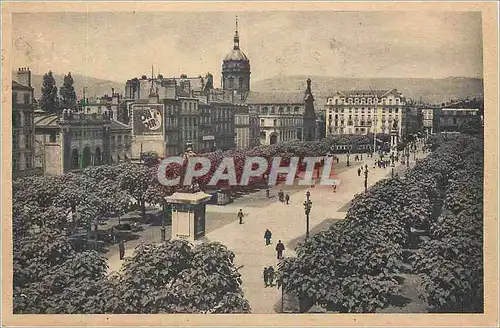 Cartes postales Clermont Ferrand (P de D) La Place de Jaude Lion noir