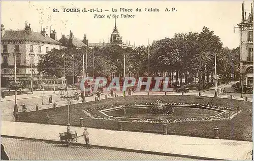 Ansichtskarte AK Tours (I et L) La Place du Palais Tramway