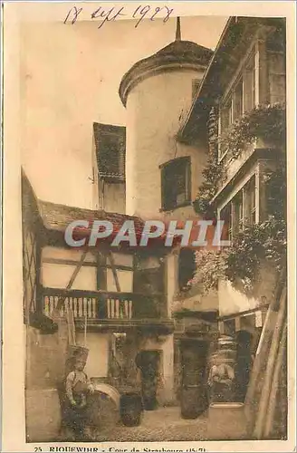 Cartes postales Riquewihr Cour