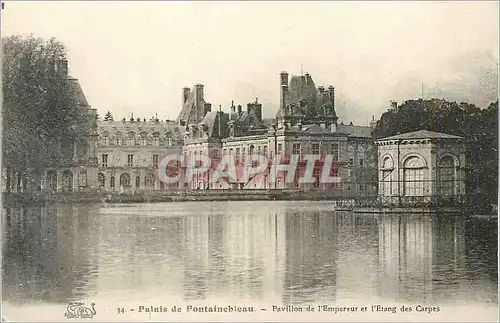 Ansichtskarte AK Palais de Fontainebleau Pavillon de l'Empereur et l'Etang des Carpes