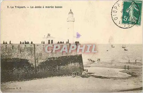 Cartes postales Le Treport La Jetee a Maree Basse Phare