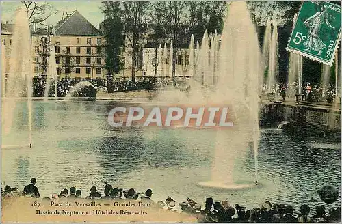 Cartes postales Parc de Versailles Grandes Eaux Bassin de Neptune et Hotel des Reservoirs