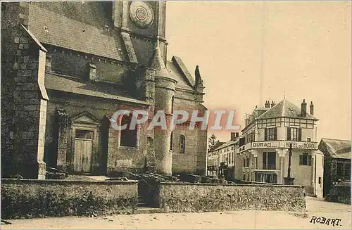 Ansichtskarte AK Quarre les Tombes Entree de l'Eglise Cote Nord les Tombes et un Coin de la Place