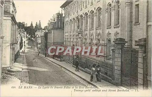 Cartes postales Le Mans Le Lycee de Jeunes Filles et la Rue Berthelot