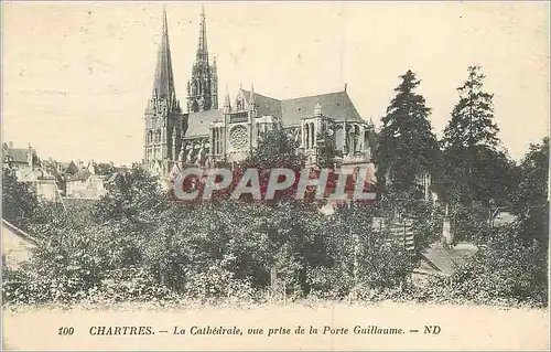 Cartes postales Chartres La Cathedrale vue prise de la Porte Guillaume