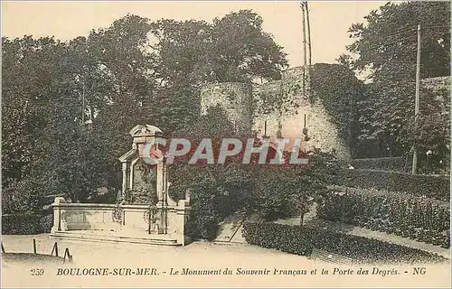 Ansichtskarte AK Boulogne sur Mer Le Monument du Souvenir Francais et la Porte des Degres