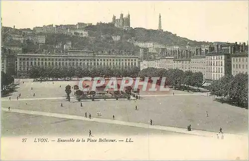 Ansichtskarte AK Lyon Ensemble de la Place Bellecour