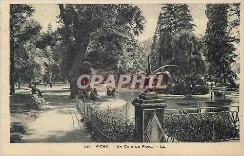 Cartes postales Vichy Un Coin du Parc