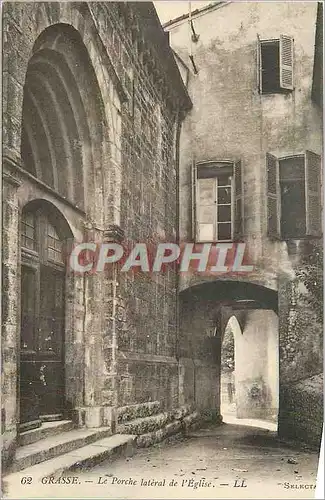 Cartes postales Grasse Le Porche Lateral de l'Eglise