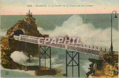 Cartes postales Biarritz Le Rocher de la Vierge par Gros Temps