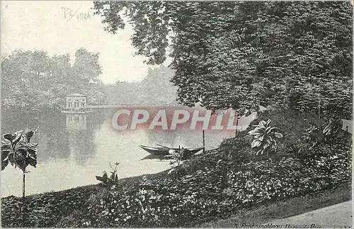 Ansichtskarte AK Fontainebleau Un coin du parc