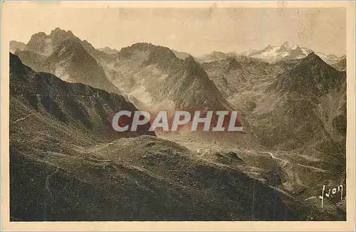 Cartes postales Route du Tourmalet Massif du Marbore et le Mont Perdu (3352 m) Pyrenees La Douce France